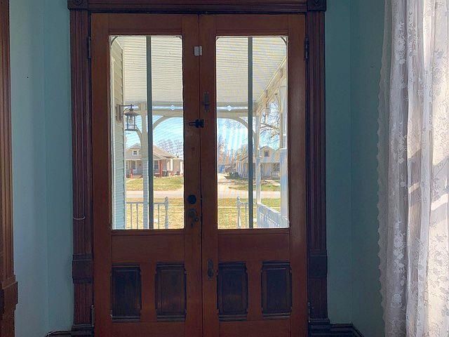 204 S Rothsay Ave, Minneapolis, KS 67467