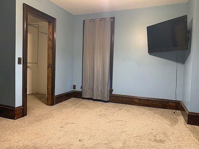 204 S Rothsay Ave, Minneapolis, KS 67467