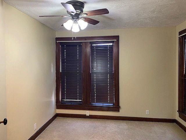 204 S Rothsay Ave, Minneapolis, KS 67467