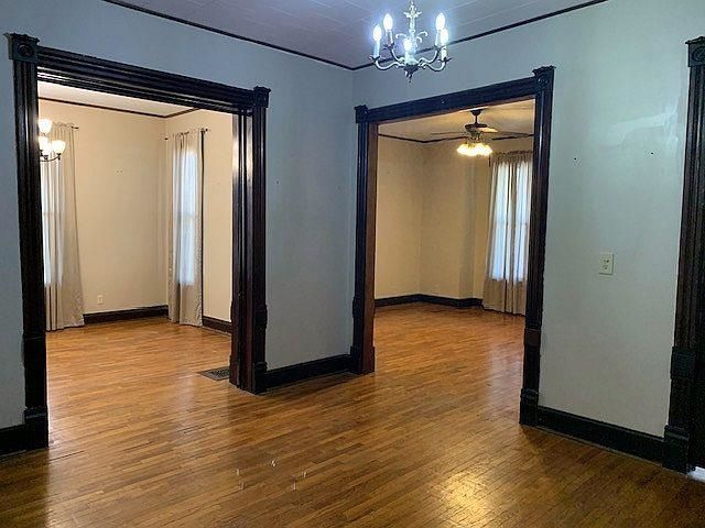 204 S Rothsay Ave, Minneapolis, KS 67467