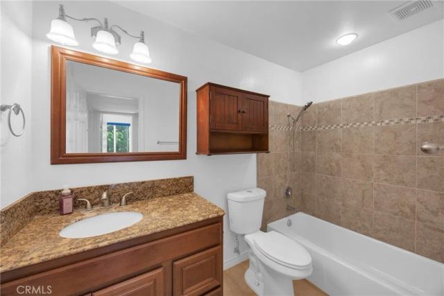 21372 Brookhurst 526, Huntington Beach, CA 92646