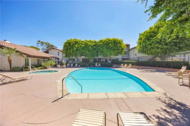 21372 Brookhurst 526, Huntington Beach, CA 92646