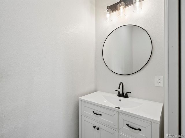 61800 E 32nd Court, Strasburg, CO 80136