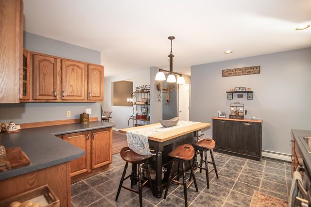 80 Rhode Island Avenue, Manchester, NH 03104