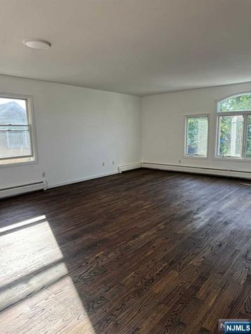 121 Philip Avenue, Elmwood Park, NJ 07407