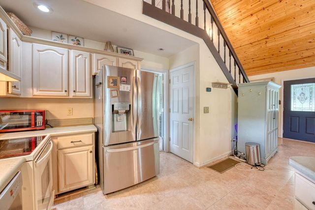6744 Wood Lake Circle, Young Harris, GA 30582