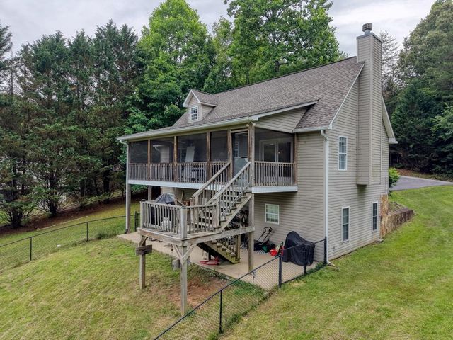 6744 Wood Lake Circle, Young Harris, GA 30582