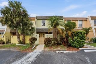 7318 NW 75th Street, Tamarac, FL 33321