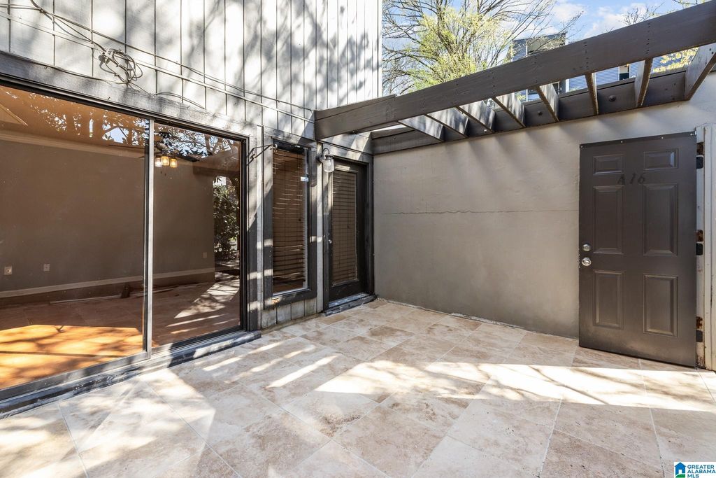 3350 ALTAMONT ROAD S, Birmingham, AL 35205