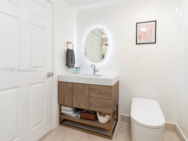 322 Madeira Avenue 405, Coral Gables, FL 33134