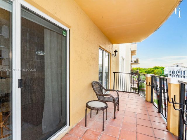 322 Madeira Avenue 405, Coral Gables, FL 33134