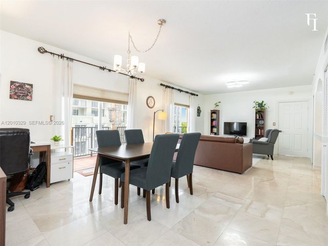 322 Madeira Avenue 405, Coral Gables, FL 33134