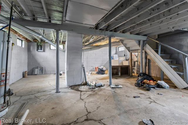 2317 Highland Street, Detroit, MI 48206