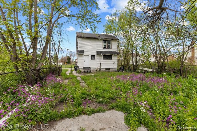 2317 Highland Street, Detroit, MI 48206