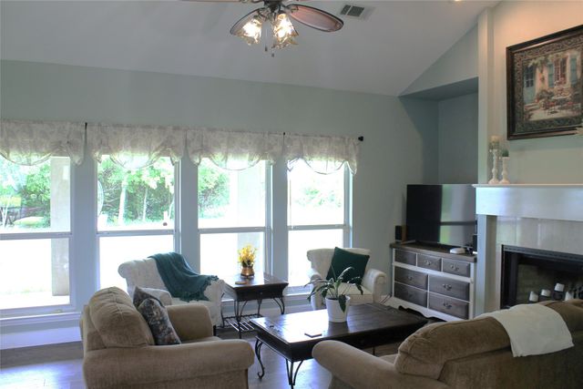 2220 Keefer Road, Pottsboro, TX 75076