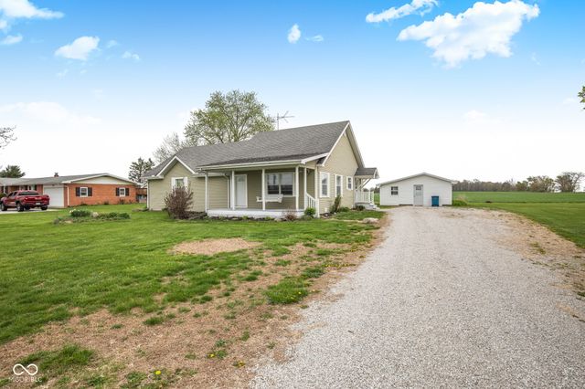 174 S 950 E, Greentown, IN 46936