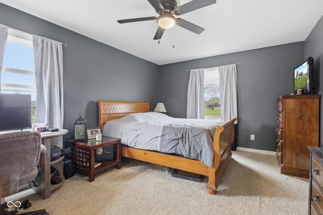 174 S 950 E, Greentown, IN 46936
