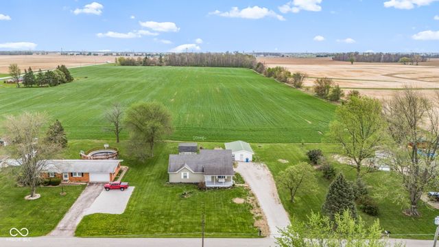 174 S 950 E, Greentown, IN 46936