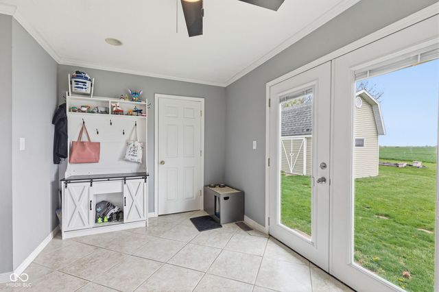 174 S 950 E, Greentown, IN 46936