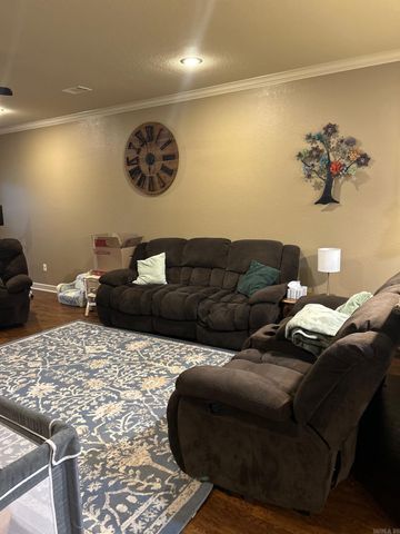 5 Southpointe, Searcy, AR 72143