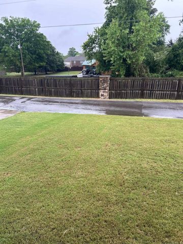 5 Southpointe, Searcy, AR 72143