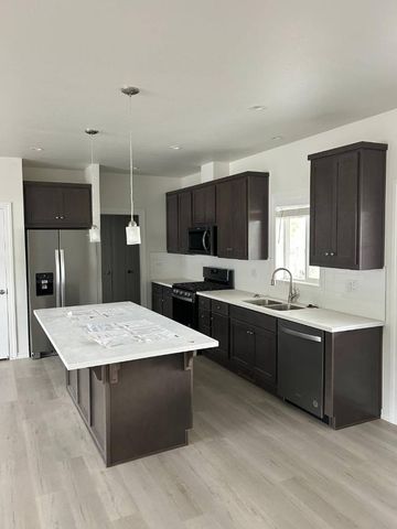 250 E Telegraph Road 213, Other - See Remarks, CA 93015