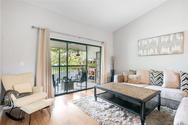 404 Republic Court 404, Deerfield Beach, FL 33442