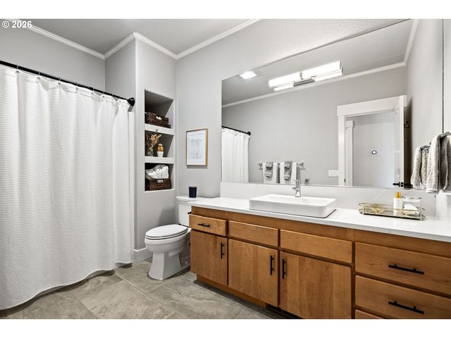 61885 WARD Rd, Bend, OR 97702