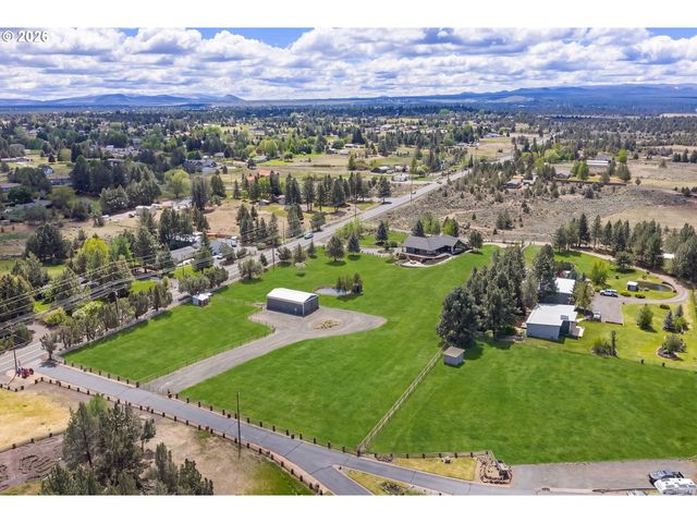 61885 WARD Rd, Bend, OR 97702