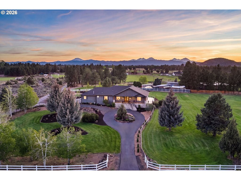 61885 WARD Rd, Bend, OR 97702
