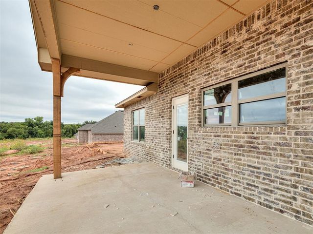 2208 Preserve Edge Drive, Edmond, OK 73034