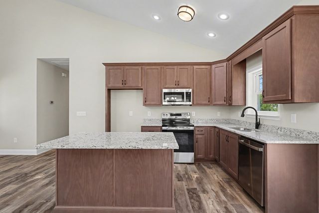 195 Rivers Edge Drive, Hayesville, NC 28904