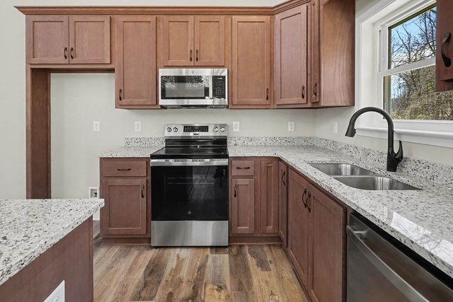 195 Rivers Edge Drive, Hayesville, NC 28904