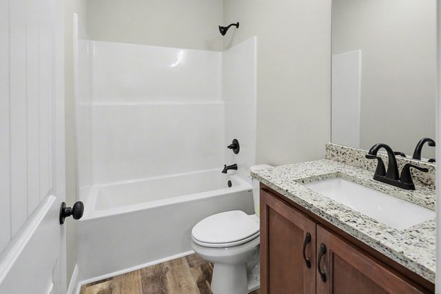 195 Rivers Edge Drive, Hayesville, NC 28904