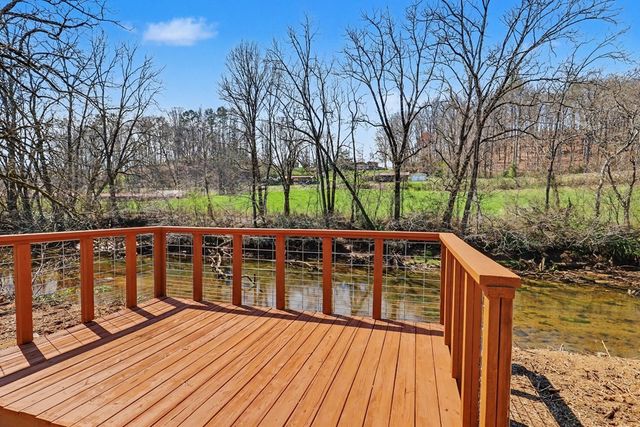 195 Rivers Edge Drive, Hayesville, NC 28904