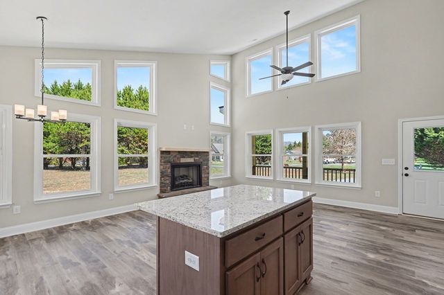 195 Rivers Edge Drive, Hayesville, NC 28904
