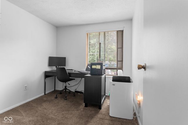 9007 Squire Court, Indianapolis, IN 46250