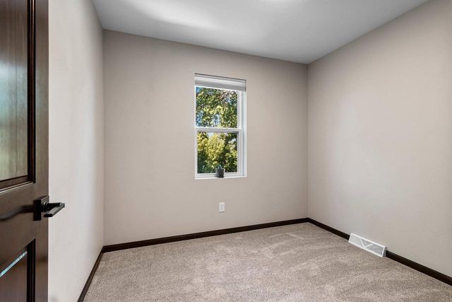216 4TH STREET, Neenah, WI 54956