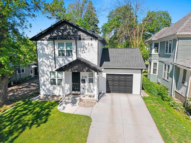 216 4TH STREET, Neenah, WI 54956