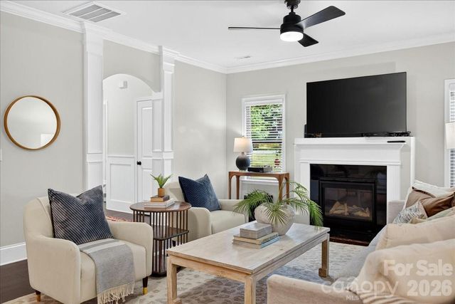 5800 Carmel Road, Charlotte, NC 28226