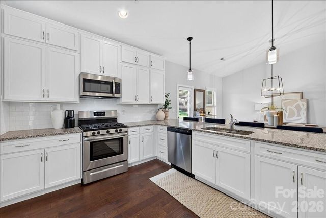 5800 Carmel Road, Charlotte, NC 28226
