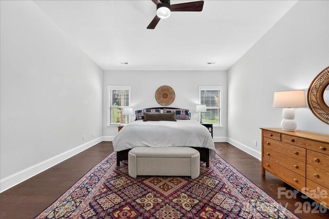 5800 Carmel Road, Charlotte, NC 28226