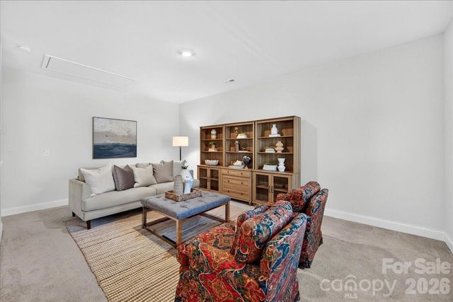 5800 Carmel Road, Charlotte, NC 28226