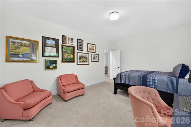 5800 Carmel Road, Charlotte, NC 28226