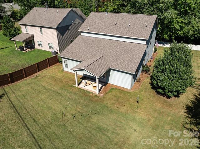 5800 Carmel Road, Charlotte, NC 28226