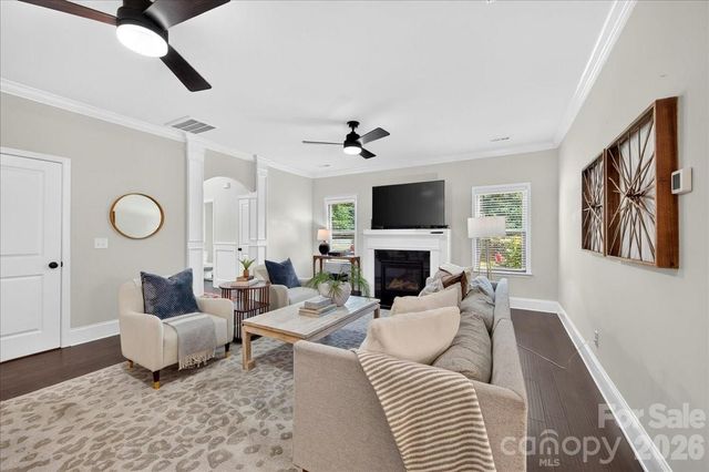 5800 Carmel Road, Charlotte, NC 28226