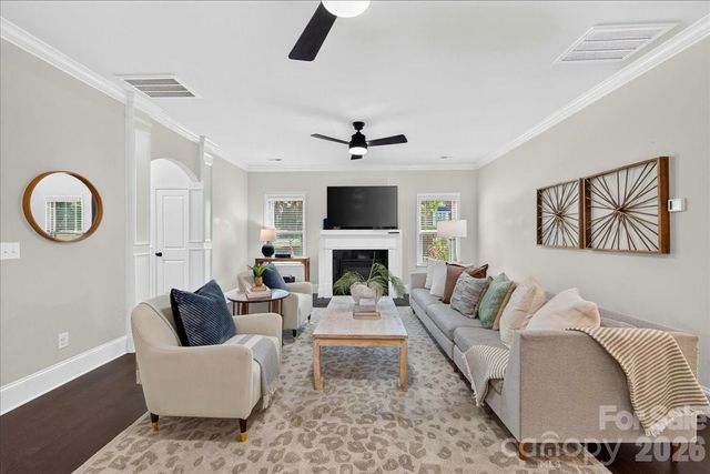 5800 Carmel Road, Charlotte, NC 28226