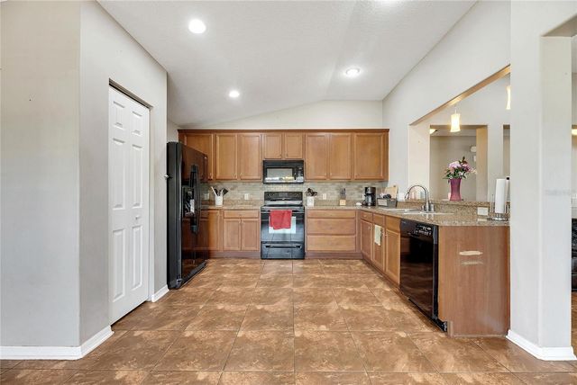 5204 MOON SHELL DRIVE, Apollo Beach, FL 33572