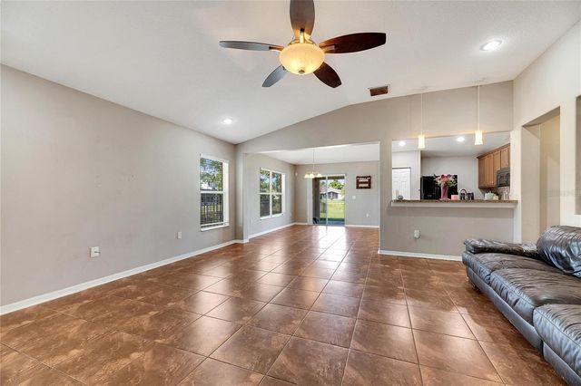 5204 MOON SHELL DRIVE, Apollo Beach, FL 33572