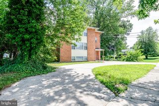 110 WESTON AVE, Gloucester City, NJ 08030